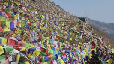 Halesi, Nepal 'de Tibet dua bayrağı