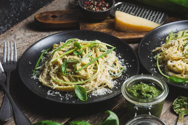 stock image Pasta with zucchini and cream sauce