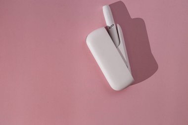 Tütün için ısıtma aygıtı Beyaz IQOS 3 ikili