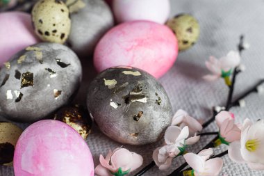 Güzel Paskalya yumurtaları. Paskalya tatili. Kartpostal