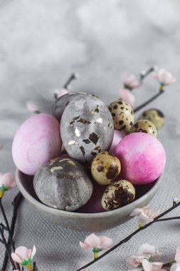 Güzel Paskalya yumurtaları. Paskalya tatili. Kartpostal