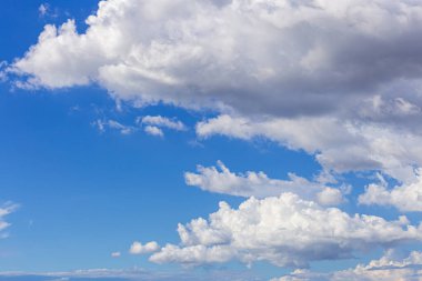 Sabah bulutlu mavi gökyüzü, duvar kağıdı arka plan doğal