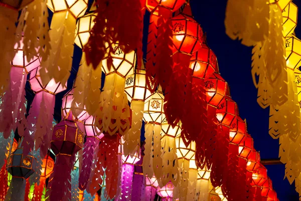 Lamphun Cidade Cem Mil Lanterna Festival Belas Lâmpadas Multicoloridas Lamphun — Fotografia de Stock