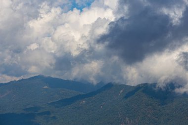 Dağların güzel manzarası