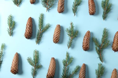 Mutlu Noeller ve mutlu yıllar. Yeni yıl arkaplanı, yeni yıl süslemeleri. Yeni yıl kartı..