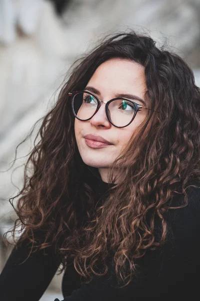 Beautiful Young Woman Brunette Curly Hair Portrait Eye Glasses Enjoying — Stock Photo, Image