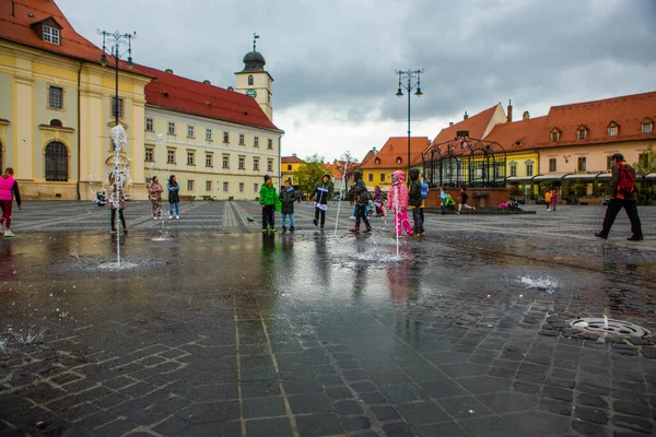 Medeltida Gata Med Historiska Byggnader Hjärtat Rumänien Sibiu Den Östeuropeiska — Stockfoto