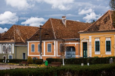 Biertan Romanya 'nın Transilvanya kentinde çok güzel bir ortaçağ köyü. Romanya 'nın tarihi bir kasabası Frankish ve Gotik mimari tarzını korumuştur. Seyahat fotoğrafı..