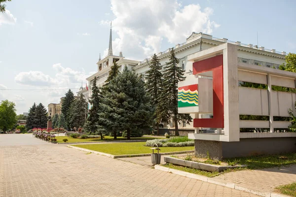 Güneşli Bir Yaz Gününde Tiraspol Transnistria Veya Moldova Güzel Temiz — Stok fotoğraf