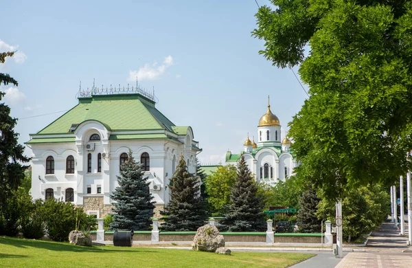 stock image A beautiful and clean street inTiraspol, Transnistria or Moldova, on a sunny summer day.