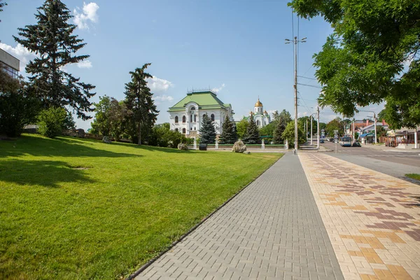 Beautiful Clean Street Intiraspol Transnistria Moldova Sunny Summer Day — Stock Photo, Image
