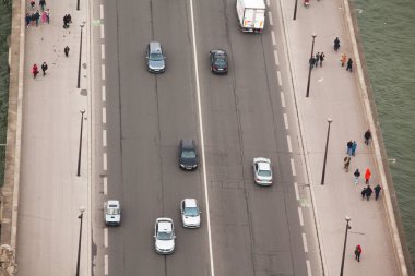 Paris, Fransa 'nın sokak manzarası. Paris Fransa 'nın başkenti ve en kalabalık şehridir..
