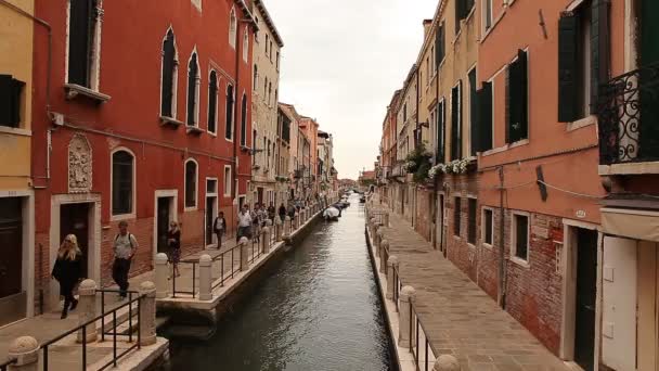 Evening Walk City Venetian Waters Italy — Αρχείο Βίντεο