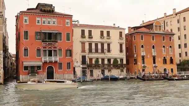 Evening Walk City Venetian Waters Italy — Wideo stockowe
