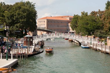 İtalya, Venedik 'te güzel bir manzara. Avrupa 'nın en güzel şehirlerinden biri..