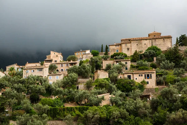 Mallorca Deia Adlı Resim Gibi Spanyol Tarzı Bir Köy — Stok fotoğraf