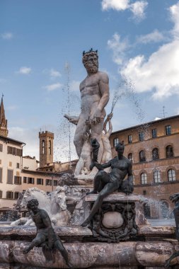 Neptün Çeşmesi, piazza della signoria, florence, İtalya