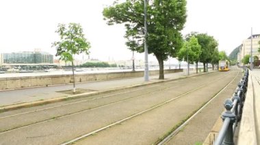 Yaz boyunca Budapeşte sokaklarında rutin yaşam videoları