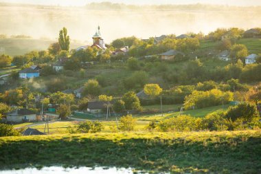 Moldova Cumhuriyeti 'nden güzel bir manzara. Avrupa 'nın yeşil doğası. Kırsal ekolojik turizm.
