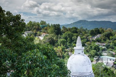 Sri Lanka Adası 'nın merkezindeki Kandy şehrinin fotoğrafı. Asya 'ya seyahat et.