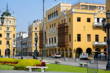 Lima caddesi, Peru 'nun başkenti ama aynı zamanda ortaçağ sömürge binaları olan en büyük şehir.