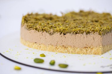 Çikolatalı kremalı Pistachio Pastası ve Crumb Topping.
