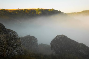 Moldova Cumhuriyeti 'nin Manzarası Sabah Sisi, Puslu Kırsal Görüş