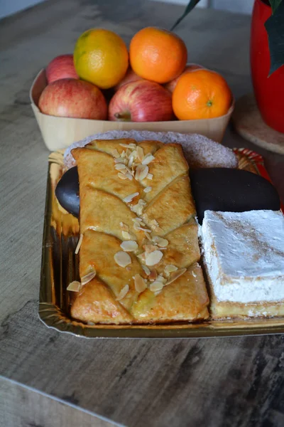 Colazione Invernale Perfetta Deliziosi Biscotti Meringa Dessert Primo Piano — Foto Stock
