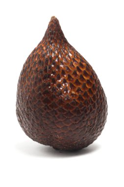 Taze organik yılan meyvesi beyaz arka plan kırpma yolunda izole edilmiş lezzetli