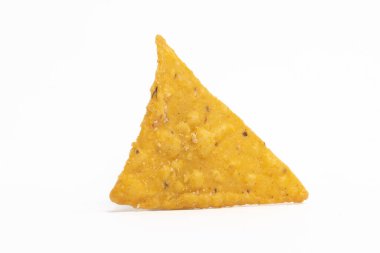 Çıtır mısır tortilla nachos cipsi öngörünüm beyaz arka plan kırpma yolu izole