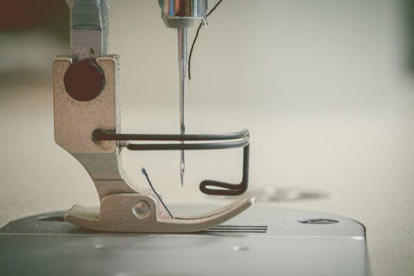 Винтажный тон шаттла иглы. Часть швейной машинки