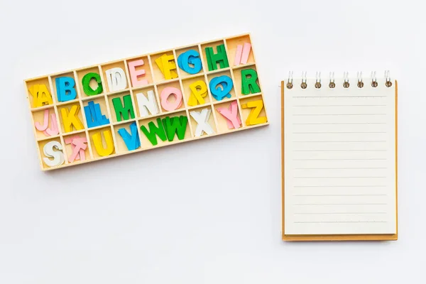 Początek Litery Alfabetu Uczą Się Angielskiego Kolorowe Listy Zabawki Dzieci — Zdjęcie stockowe