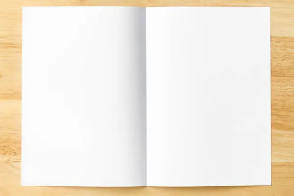 Λευκό Σημειωματάριο Χαρτί Σημειώσεων Ανοικτές Σελίδες Ξύλινο Τραπέζι — Φωτογραφία Αρχείου