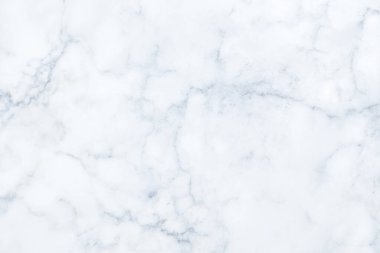 Cilt kiremitleri için doğal beyaz mermer dokusu duvar kağıdı lüks arka plan. Taş duvar tasarımı. Resim yüksek çözünürlükte. Desen kullanılabilir arkaplan lüksü.