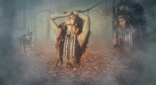 Krásná Šamanská Dívka Přírodě Lukem Indická Žena — Stock fotografie