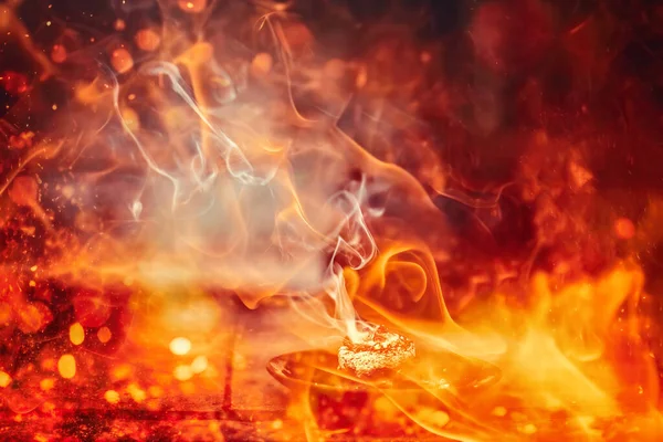 Frankincense Verbranding Een Hete Kool Aromatische Wierook Vuurachtergrond — Stockfoto