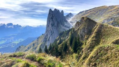 Dolomitlerin güzel manzarası