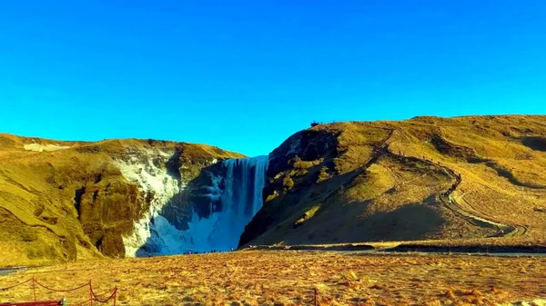 Όμορφο Καταρράκτη Στην Ισλανδία — Φωτογραφία Αρχείου