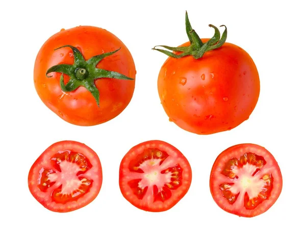 Tomates Fatiados Isolados Sobre Fundo Branco — Fotografia de Stock
