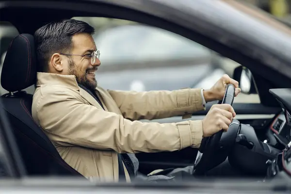 Frightened Smart Casual Businessman Using Brake Car While Driving Traffic — Stock Photo, Image