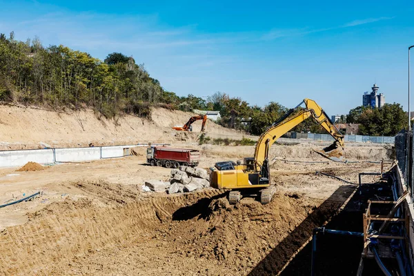 Yellow Excavator Digging Building Site — Stock Photo, Image