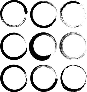 Beyaz arkaplanda siyah grunge fırça darbeleri