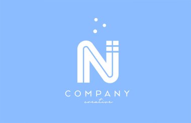 Üzerinde çizgiler ve noktalar olan N mavi alfabe harfi logosu. İş ve şirket için şirket yaratıcı şablon tasarımı