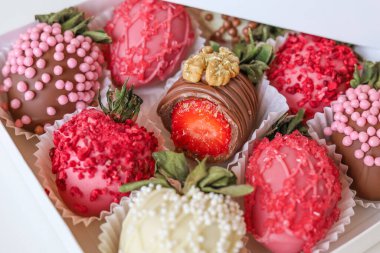 Strawberry in chocolate candy set.