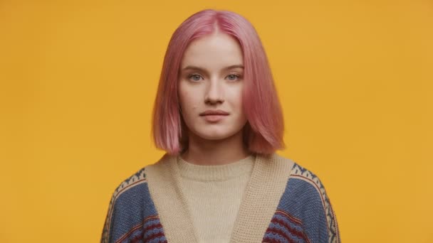 Pink Hair Student Close Portrait Yellow Background — Stock Video