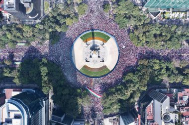Pink Tide at Independence Angel, Mexico City