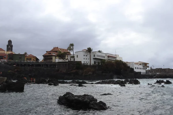 Ακτή Του Puerto Cruz Μια Συννεφιασμένη Ημέρα Κανάρια Νησιά Τενερίφη — Φωτογραφία Αρχείου