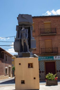 Utrillas, Teruel, İspanya 'daki madencilerin anısına heykel