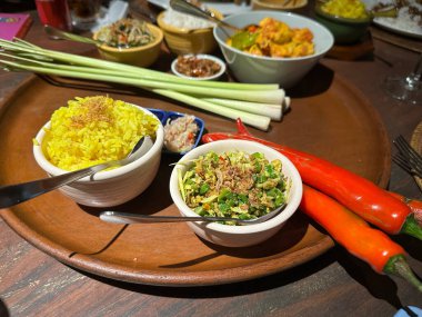 İspanyol usulü kızarmış Padron Peppers.