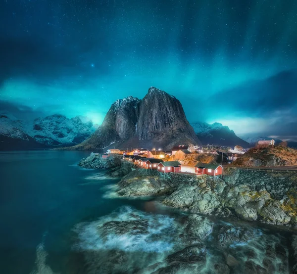 Światła Północne Hamnoy Lofoten Islands Norwegia Gwiaździste Niebo Zorza Polarna — Zdjęcie stockowe